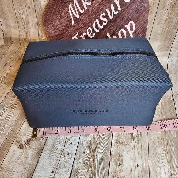Unisex Coach Blue Toiletry Bag - Picture 2 of 7